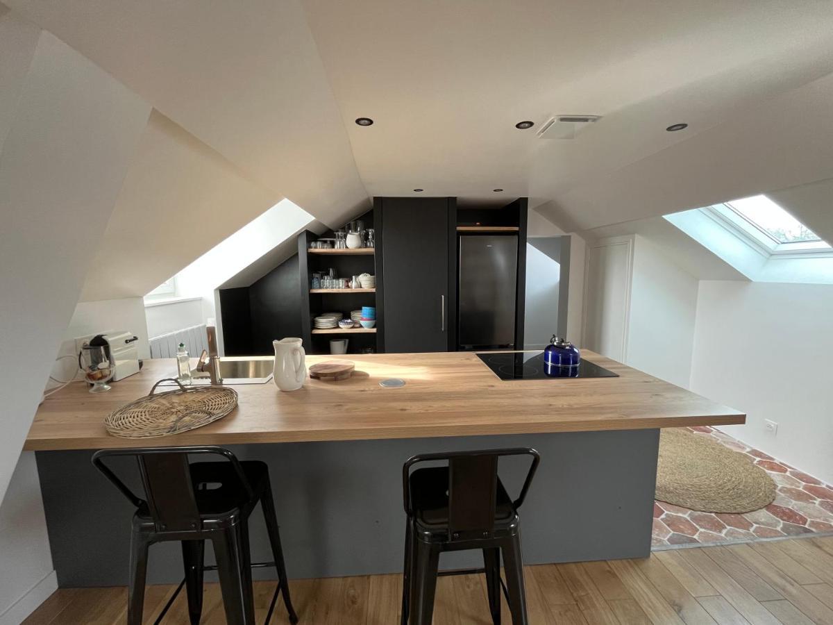 Sur Les Toits De Fontainebleau - Hypercentre Apartment Bagian luar foto