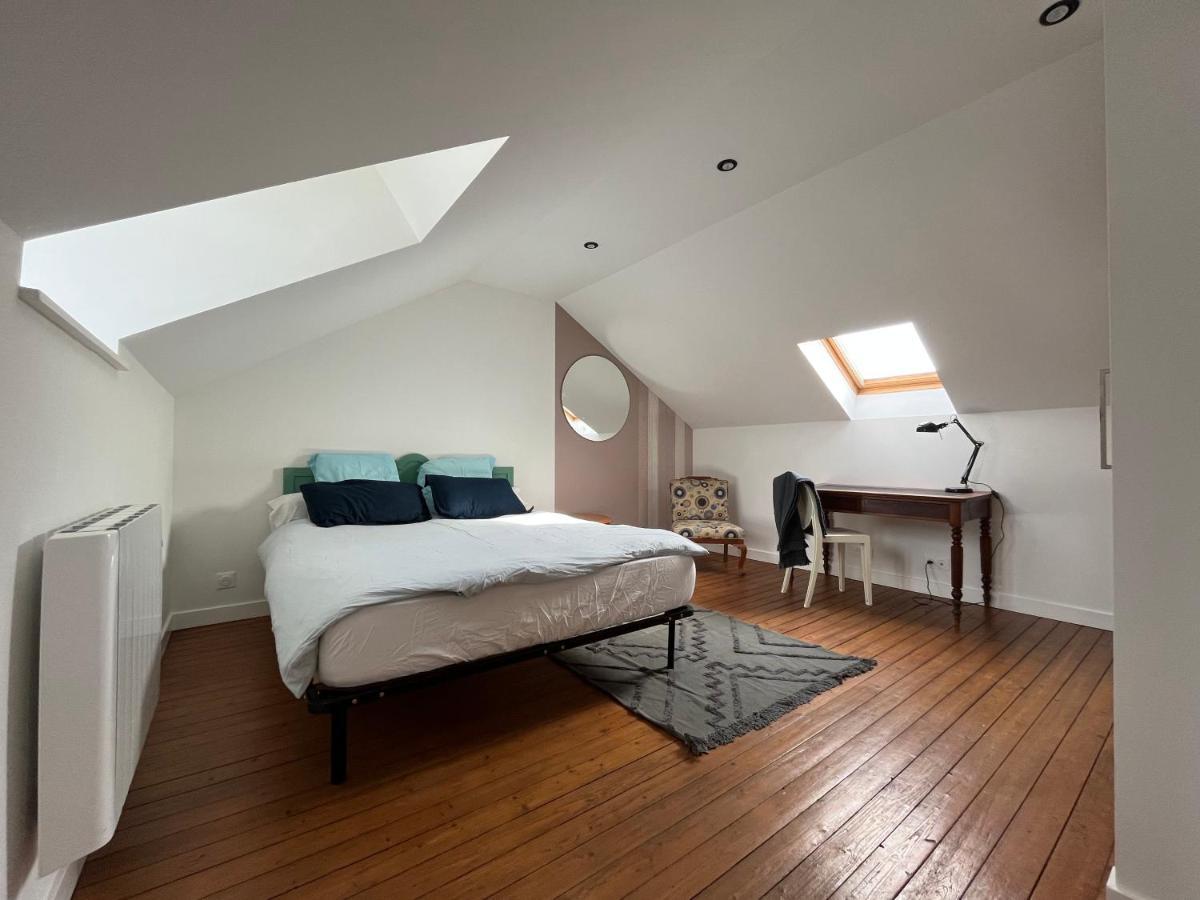 Sur Les Toits De Fontainebleau - Hypercentre Apartment Bagian luar foto