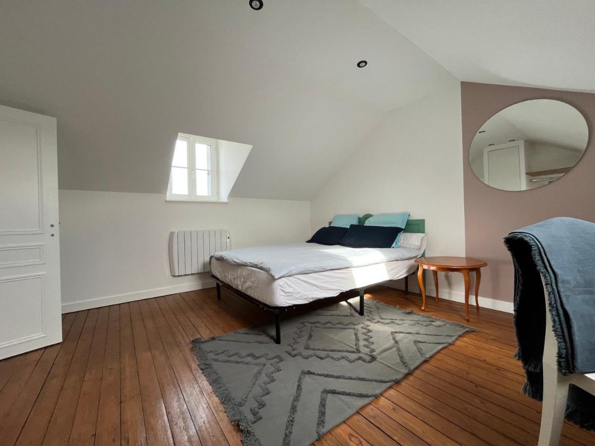 Sur Les Toits De Fontainebleau - Hypercentre Apartment Bagian luar foto